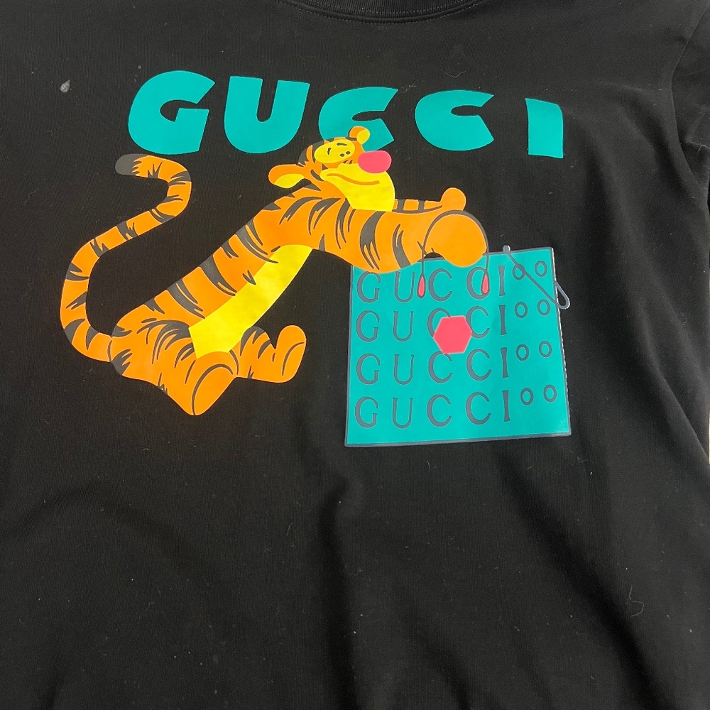 Tiger printed cartoonish Gucci t-shirt